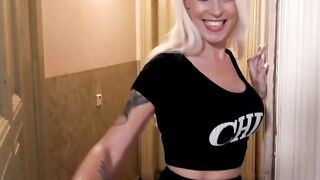 Blondes Get It Right - Sophia Logan's Sexual Adventure With A Stranger