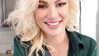 Step-Mom's Golden Shower - Stepdaughter Gets A Facial Load