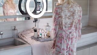 Big Boob Babe Gives A Ride On Her Ass In This Erotic POV Experience