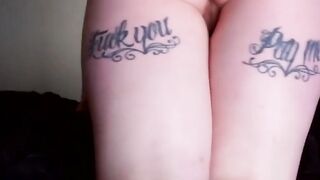 Sexy Amateur Babe Selina Kyle Strips Down Naked For A Hot Tease