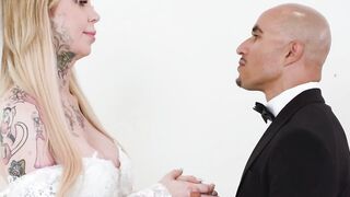 Grace Jones Impersonator Fucks Husband In Wedding Dress - Taboo Roleplay