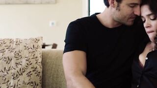 Victoria Voss - Innocent Taboo: A Steamy Affair With An Older Man