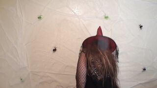 PAWG Witch Blows and Fucks for Holloween