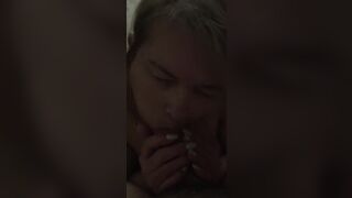 Mami Chupa y Lo Hace Bien
