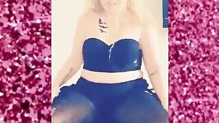 Mesmerizing Hot worship *music*