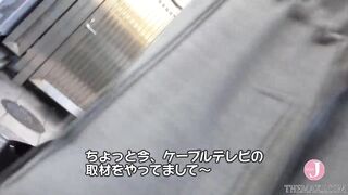 人妻さんと童貞君のAV鑑賞・素股モニタング筆下ろしナンパ 〜ビンビン乳首でビクンビクン感じる美女〜 [NPS-321]