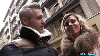 Outside Agent Worldclass Fiance Fucks a Stranger while her Hubby
