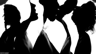 Mé·nage à Trois - (Silhouette Suck and Boned 3Some)
