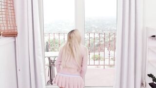 Obsessed Hottie Britnee Kayes Gets Her Ass Fucked By Giant Dick - POV