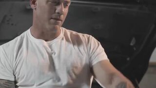 Autumnt-Falls's Sexually Charged Encounter with Handsome Handyman - Naughty America