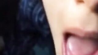 Amature Hottie's Passionate Oral Play - Erotic Hand Job & Facial