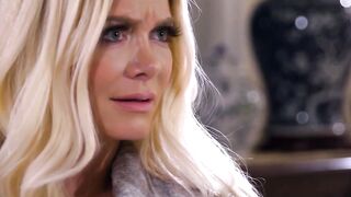 MILF's Secret Fantasy Fulfilled By Stepdaughter - Mommy Loves Me
