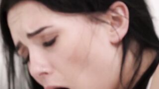 Dean-VanDamme's Erotic Thriller - Passionate Lovemaking with Hot Couple