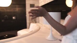 Blondes Bustin' Out! Point-of View Chronicles Of An Erotic Model On Her Rise To The Top