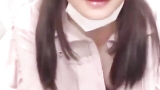 JP WebCam - Amateur Japanese Babe Shows Off Her Sexual Skills