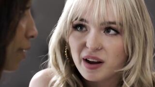 September Reign's Passionate Threesome - Double Penetration & Facial