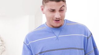 Step-Mom's Hot MILF Tutorial - How To Seduce Your Stepson And His Friends