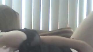 Curvaceous Milf Loves to Play with Herself - Live Cam Show
