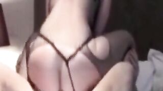 Cheating Wife Surprise Valentine's Day Threesome" (French to English translation)