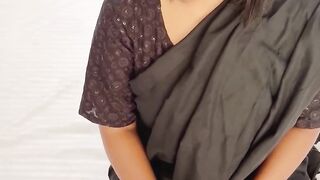 Bollywood Beauties - Hot Desire Fulfilled In A Hidden Corner