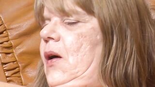 Grandma's Old Granny Swinger Party - Amateur Threesome with Teen & Grandpa