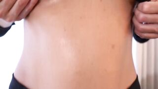 JamieMichelle - Erotic Lingere Striptease & Oiled Massage Ends In A Creampie