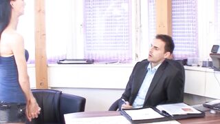 Seducing My Older Professor - Petit college girl Fucks Her Teacher In Office