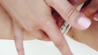 Russian Mom Facesitting & Vibrator Orgasm in Live Cam Show