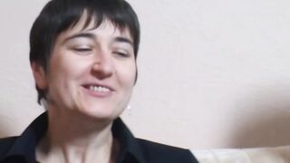 Chubby House Wives Swinger Orgy - Redhead MILF Sandra Shine