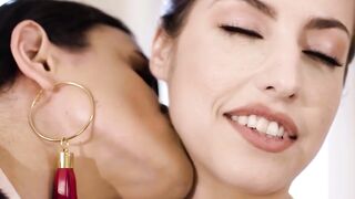 Passionate Lesson From Ravishing Hot MILF To barely legal Blonde - Older Woman Tutorial