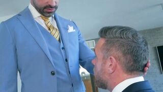 Muscle God Androgynous Worship - Muscles & Meat Fetish