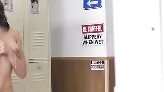 Locker-Room Vixens #2: Hot Blonde Bombshells Share Sex Toys & Squirt
