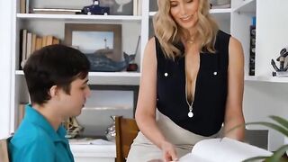 Lily-James's Sexual Empowerment - BDSM Roleplay with Dominatrix