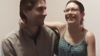 Adorably Hot Babe Gives Top-Notch Oral Job to Her Hunk Partner