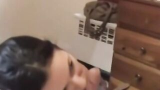 Adorably Hot Babe Gives Top-Notch Oral Job to Her Hunk Partner