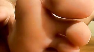 Hayden's Hot Jerk-Off Session - Footjob & Solo Male Masturbation