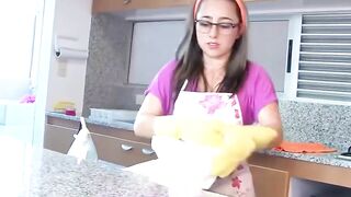 Thick Maid Francesca Restrepso Gives A One-Of-A rude Service To Landlords