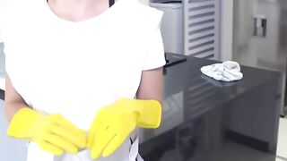 Columbia Maid Fucked Hard By Boss After Work - Colombiana Domina De La Casa