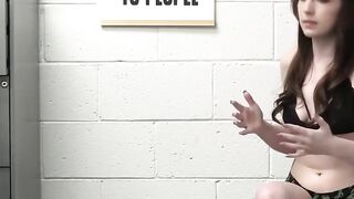ShopLifting Challenge! Vlog Star 'Ravin' Gets Daring For Her Audience