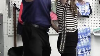 ShopLifting Challenge! Vlog Star 'Ravin' Gets Daring For Her Audience