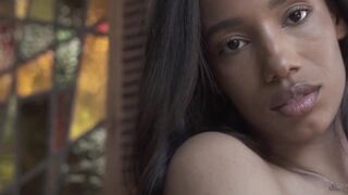Brooklyn Wren's Big Natural Boobs - Ebony Bombshell Reveals Massive Breasts