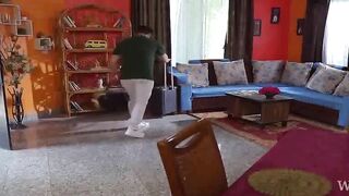 Indian Desi Girl's Hot Dance Off - Bollywood Style