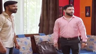 Indian Desi Girl's Hot Dance Off - Bollywood Style