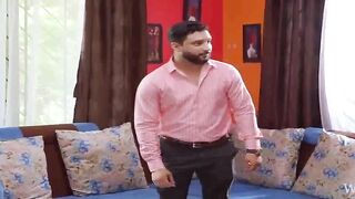 Indian Desi Girl's Hot Dance Off - Bollywood Style