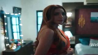 Indian Desi Girl Next Door - Exotic Dancer's Erotic Dance Moves Compilation