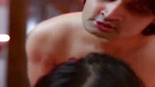 Indian Desi Girl's Hot Dance-Off with Sexy Bollywood Music