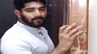Indian Desi Girl Next Door - Exotic Dancer Shows Off Her Moves In A Bollywood Club