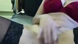 Bubble Butt MILF Swinger Rides Big Dick in POV