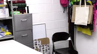 Hot Babe lost For A Wild Back Room Fuck