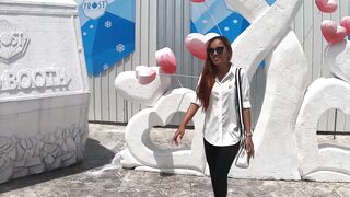 Thailand's Hottest Foot-Fetish Babe Gives Her White Boyfriend A Toe Job And More